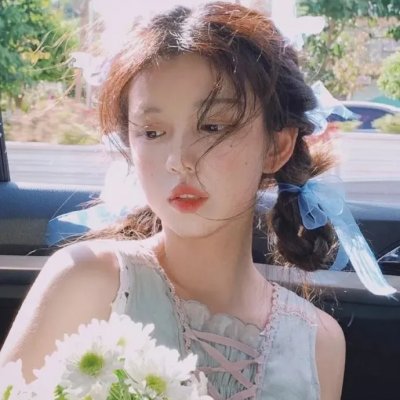 吮拇指的人